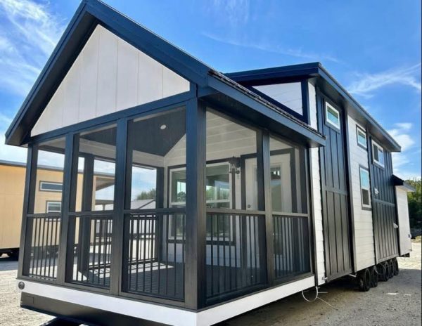 Coldwater Model – Open Concept Tiny Home