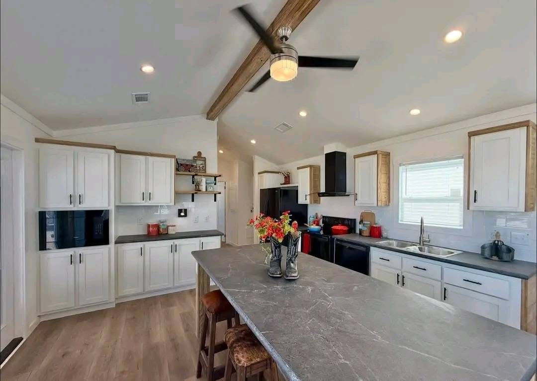 Donnybrook - Image 2